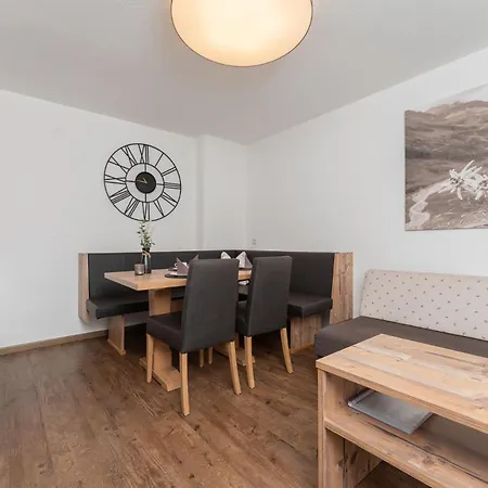 Haus Margret Bed and breakfast