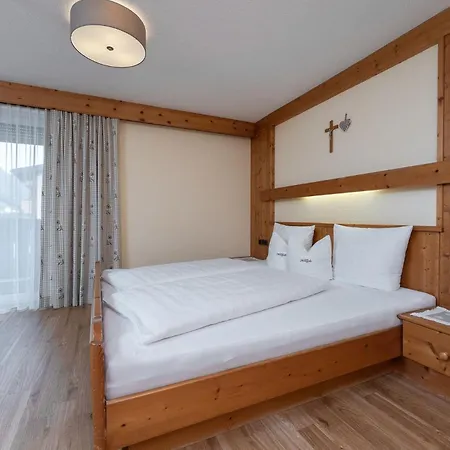Bed & Breakfast Haus Margret 3*