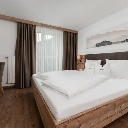 Haus Margret Bed & Breakfast