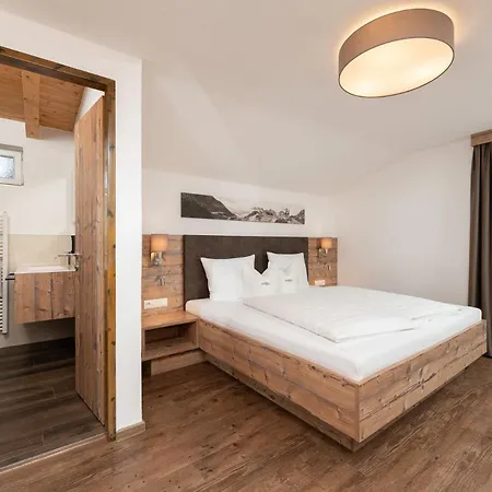 Frühstückspension Haus Margret St. Leonhard im Pitztal