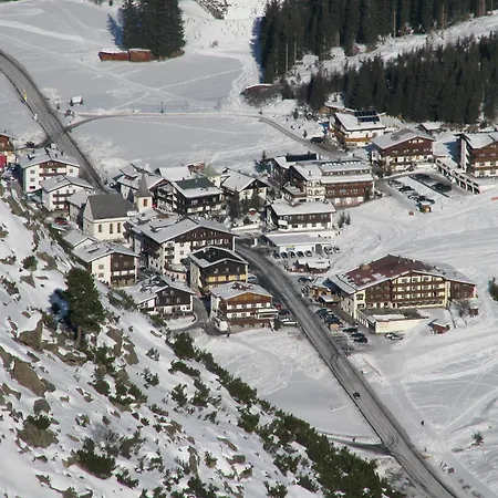 Bed and breakfast Haus Margret Sankt Leonhard im Pitztal