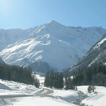 Bed and breakfast Haus Margret Sankt Leonhard im Pitztal
