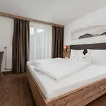 Haus Margret Bed & Breakfast