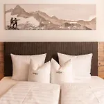 Bed & Breakfast Haus Margret 3*