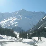 Bed & Breakfast Haus Margret Sankt Leonhard im Pitztal