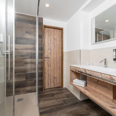 Haus Margret 3* 皮茨河谷圣莱昂哈德