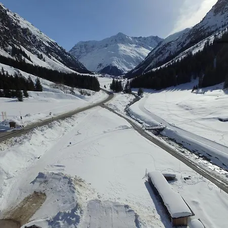 Haus Margret St. Leonhard im Pitztal