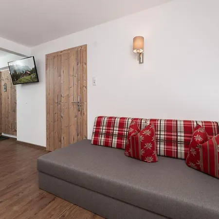 Haus Margret 3* St. Leonhard im Pitztal
