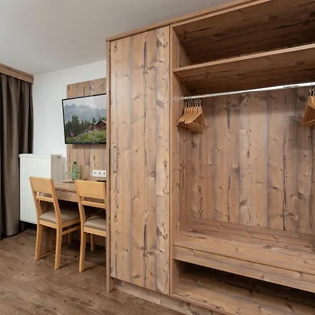Frühstückspension Haus Margret St. Leonhard im Pitztal