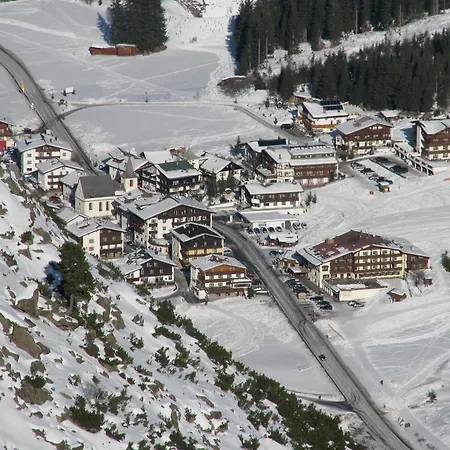 Frühstückspension Haus Margret St. Leonhard im Pitztal
